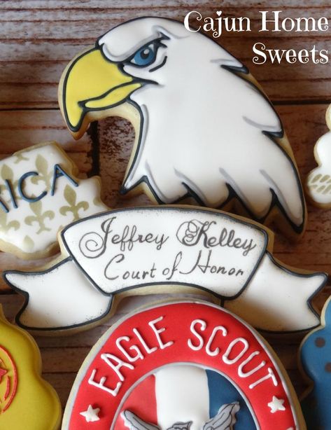 Eagle and Scroll, part of Eagle Scout cookie set by Cajun Home Sweets Eagle Cookies Decorated, Eagle Cookies, Eagle Scout Cake, Camping Cookies, Eagle Scout Ceremony, Sports Cookies, Patriotic Cookies, Eagle Scouts, Bird Cookies