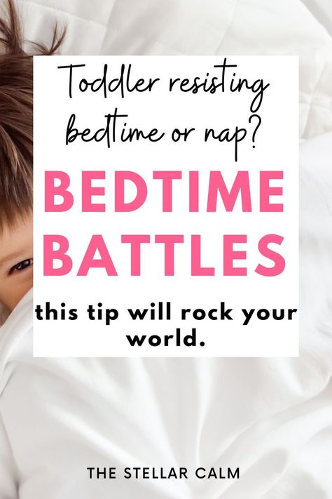 Does your toddler resist bed? Are you struggling with some fierce toddler bedtime battles? Are you at your wits end? You're not alone. In this post, I explain an amazing tip that will help your young child or toddler get ready and go to bed, painlessly. Discover my all-time favorite tip to avoid toddler bedtime battles and to help toddlers who refuse to go to sleep. // toddler resisting bed, toddler resisting sleep, toddler tips, toddler bedtime Toddler Screaming, Toddler Sleep Schedule, Toddler Sleep Help, Toddler Bedtime Routine, Toddler Sleep Training, Toddler Bedtime, Tantrums Toddler, Smart Parenting, Healthy Apple