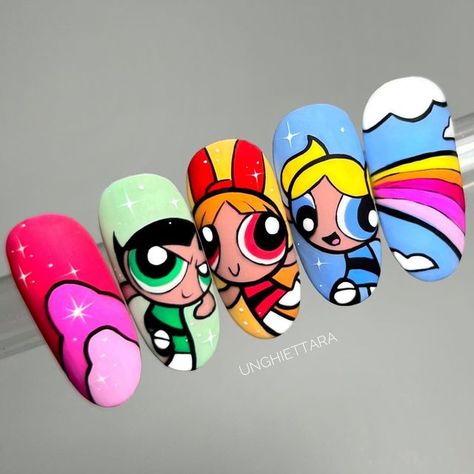 Cartoon Nail Designs Short, Nail Art Painting Design, Nail Cartoon Design, Cartoon Art On Nails, Cartoons Nails Art, Nail Designs Characters, Easy Character Nail Art, Cartoon Characters Nail Art, Nail Art Character Design