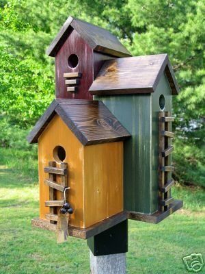 Bird Feeder Plans, Homemade Bird Houses, Birdhouses Bird Feeders, Birdhouse Ideas, Bird Houses Ideas Diy, Birdhouses Rustic, Wood Birdhouses, Garden Birdhouses, Bird House Feeder