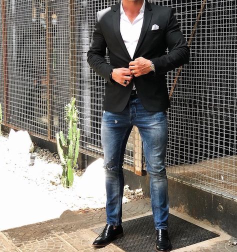 Mens Suit Jacket With Jeans Outfit, Jeans Cowboy Boots And Blazer Outfit Men, Jacket With Jeans Outfit, Kurta Jeans Outfit For Men, Jeans Pant Shirt Combination Men, Men Blazer Outfit, Suit Jacket With Jeans, Salman Khan Jeans Style, Salman Khan Jeans