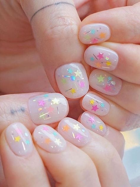 Star confetti on short milky nails Asian Design Nails, Nail Art Cute Pastel, Korean Toe Nail Art, Gel Nails Korean, Korean Gel Nail Designs, Cute Korean Nail Designs, Cute Korean Nail Art, Short Korean Nails, Cute Korean Nails