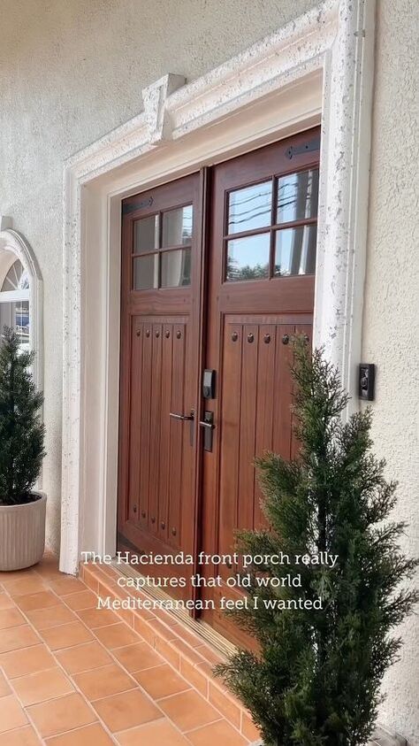 In this tutorial, I will guide you through my front door makeover. My DIY front door makeover turned into a beautiful rustic Spanish-style vision. Diy Front Door Makeover, Spanish Style Front Door, Spanish Style Doors, Mediterranean Front Doors, Diy Front Door, Mahogany Wood Doors, Decorative Hinges, Clean Kitchen Cabinets, Front Door Makeover