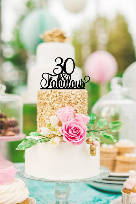 Original 30 and Fabulous 30th Birthday Cake por ThePinkOwlGifts 90th Birthday Cakes, Bridal Shower Cake Topper, 70th Birthday Cake, Love Cake Topper, 30 Birthday Cake, 50th Birthday Cake, Custom Wedding Cake Toppers, Wedding Dessert, Bridal Shower Cake