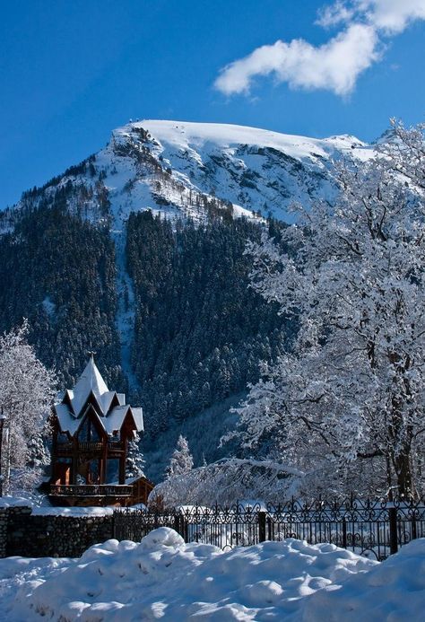 Caucasus Mountains, Russia Russian Mountains, Russia Mountains, Russian Travel, Russia Aesthetic, Animal Story, Ural Mountains, Mountains Aesthetic, Dark Materials, Caucasus Mountains