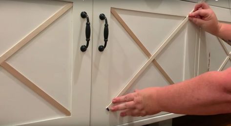 Take a few moments and update your cabinet! Yes, in only an hour or two you can update your cabinet into the farmhouse cabinet of your dreams! Check it out! Farmhouse Cabinets Diy, How To Make Farmhouse Cabinet Doors, Cheap Cabinet Makeover, Farmhouse Cabinet Doors, Rolling Pantry, Kitchen Cabinet Crown Molding, Cabinet Refresh, Before After Furniture, Diy File Cabinet