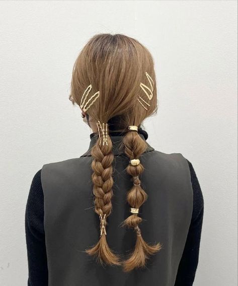 Double Belt Outfits, Κούρεμα Bob, Editorial Hair, Fishtail Braid, Hair Arrange, Two Braids, Trendy Hair Color, Sleek Hairstyles, Aesthetic Hair