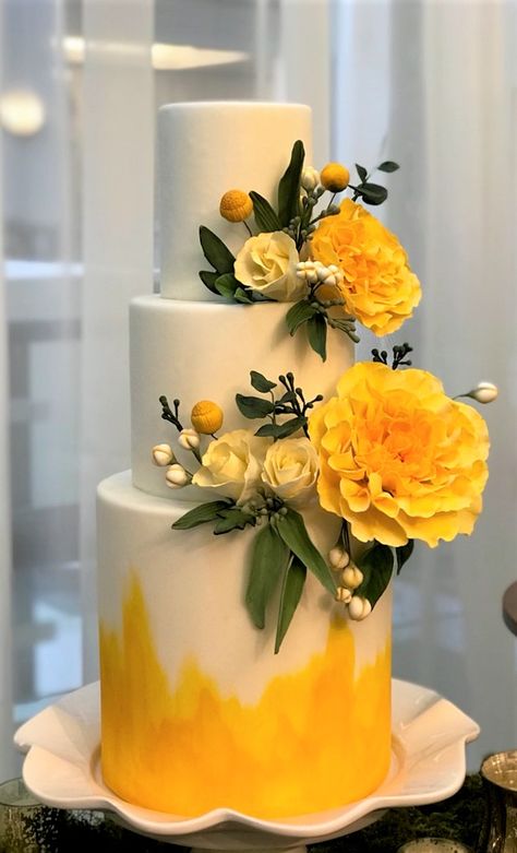 Yellow Cake Wedding, Yellow Two Tier Cake, Cake With Yellow Decoration, Cakes With Yellow Flowers, Wedding Cake With Yellow Flowers, Yellow And White Wedding Cake, Wedding Cakes Yellow, Pastel Yellow Wedding Cake, Yellow And Green Wedding Cake