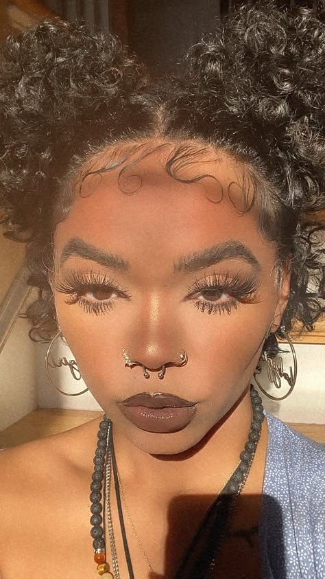 All Three Nose Piercings, Double Nose Piercing Jewelry Ideas, Triple Nose Piercing Septum, Septum Piercing With Two Nose Studs, Nose Piercing Multiple, Two Nose Piercings And Septum, 3 Nose Piercings, Pretty Septum Piercing Jewelry, Septum With Double Nose Piercing