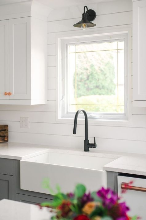 #Kitchen #KitchenInspo #Backsplash #ShiplapBacksplash #ModernShiplap #KitchenRenovation Shiplap Kitchen With Tile Backsplash, Using Shiplap As Kitchen Backsplash, Shiplap With Tile Backsplash, White Wood Kitchen Backsplash, Shiplap And Brick Backsplash Kitchen, White Kitchen Cabinets With Shiplap Backsplash, White Wood Backsplash, Shiplap Farmhouse Kitchen, Green Shiplap Kitchen