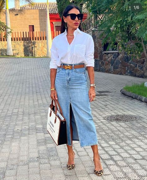 Long Denim Skirt Outfit, Jean Skirt Outfits, Mode Tips, Denim Skirt Outfits, Denim On Denim, Elegante Casual, Outfit Jeans, Denim Skirts, Denim Maxi Skirt