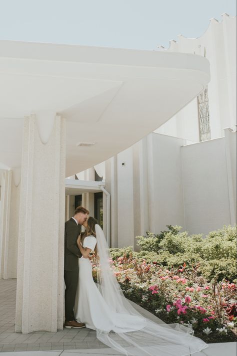 Jordan River Temple, Bountiful Temple Wedding, Jordan River Temple Wedding, Gazebo Wedding Photos, Draper Temple Wedding, Lds Temple Wedding Photography, Gilbert Temple Wedding, Lds Temple Wedding, Lds Temple Wedding Pictures