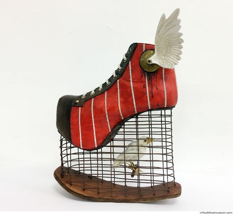 Strange Shoes, Shoe Sculpture, Weird Shoes, Shoe Hacks, Funny Shoes, Creative Shoes, Ugly Shoes, Fantastic Shoes, Funky Shoes