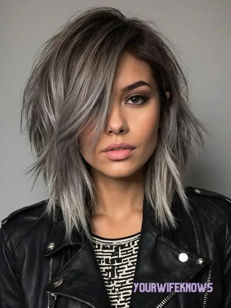 24 Fresh and Fabulous Short Haircuts to Rock This Summer Haircut Options, Tomboy Haircut, Edgy Hair Color, Classic Pixie, Asymmetrical Bob Haircuts, Butterfly Haircut, Edgy Haircuts, Hair Textures, Trendy Short Haircuts