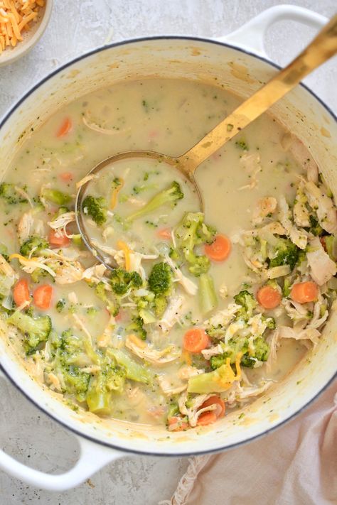 Broccoli Soup Crockpot, Chicken And Broccoli Soup, Soup With Broccoli, Creamy Chicken And Broccoli, Chicken Broccoli Soup, Broccoli Cauliflower Soup, Creamy Chicken Tortilla Soup, Soup With Chicken, Broccoli Chicken