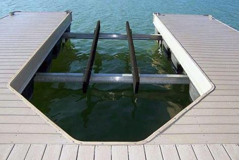 Lake House Dock, Boat Lift Dock, Floating Dock Plans, Boathouse Design, Floating Boat Docks, Boat Garage, Entrance Signage, Floating Boat, Lake Dock