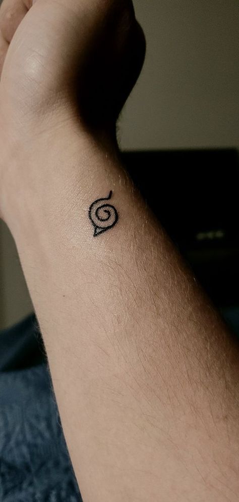 Tiny Naruto Tattoos, Hidden Leaf Tattoo, Creative Small Tattoos Unique, Naruto Tattoo Ideas Small Symbols, Simple Naruto Tattoo Ideas, Subtle Naruto Tattoos, Anime Small Tattoo Ideas, Naruto Minimalist Tattoo, Anime Finger Tattoos