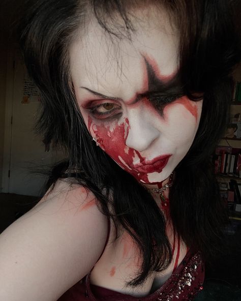 mentally havent moved on from this look ★ ★ ★ ★ ★ #alt #alts #alternative #alternativefashion #styleinspo #campmakeup #darkfashion #goth #gothic #gothmakeup #gothstyle #gothfashion #vampiregoth #gothgothgoth #gothgrwm #vampire #vampirestyle #vampiremakeup #vampirecore #vkei #visualkei #vkeimakeup #vkeistyle #kpop #kpopmakeup #idolmakeup Vampire Makeup, Vampire Goth, Goth Makeup, Dark Fashion, Visual Kei, Goth Fashion, Alternative Fashion, Fashion Inspo, Makeup