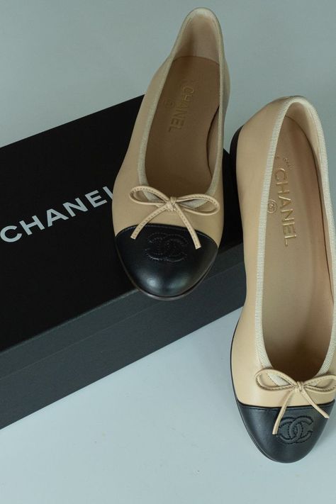 Chanel Ballet Flats Review Chanel Flats Outfit Classy, Ballet Flats Chanel, Channel Ballet Flats, Chanel Ballerina Flats Outfits, Chanel Flats Ballet, Channel Flats, Chanel Flats Outfit, Chanel Ballet Flats Outfit, Chanel Flat Shoes