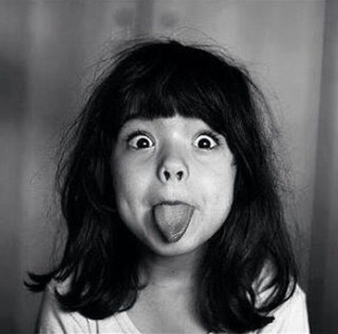 Funny Faces Reference, Expression Portrait Photography, Funny Face Reference, Expressive Face Reference, People To Draw Portraits, Happy Expression Photography, Med 100 Heads, Funny Reference Photos, Expressive Portraits Photography