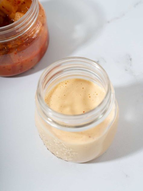 Kimchi Aioli (Kimchi Mayo Recipe) Kimchi Mayo Recipe, Kimchi Mayo, Kim Chee, Make Kimchi, Asian Sauces, Spicy Aioli, Mayo Recipe, Aioli Sauce, Aioli Recipe