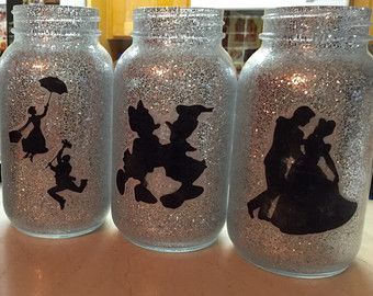 Disney Diys, Disney Centerpieces, Glow Stick Jars, Disney Office, Envelope Necklace, Glow Jars, Toples Kaca, Disney Couple, Mouse Crafts