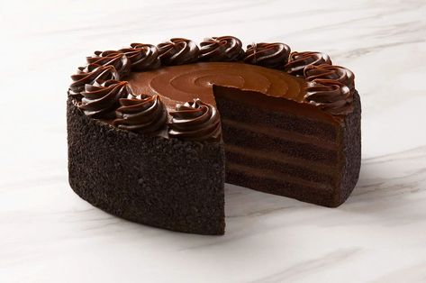 Linda's Fudge Cake Recipe Lindas Fudge Cake Cheesecake Factory, Chocolate Fudge Icing, Fudge Icing, Fudge Cake Recipe, Cheesecake Factory Recipes, Fudge Frosting, Chocolate Crunch, Barley Flour, Decadent Chocolate Cake