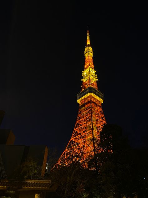 Tokyo Tower Aesthetic, 1980s Aesthetic, Japan Landscape, Lantern Festival, Tokyo Tower, 80s Aesthetic, Rainy Night, Japan Aesthetic, Japanese Aesthetic