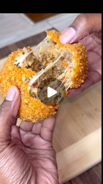 Desha Jordan on Instagram: "Seafood Dirty Rice Balls!! #foodie #reels #mealsbydesha #toptags #instagood #dinnerideas #appetizers #boudinballs #explore #foodiesofinstagram #easyrecipe #recipe #tasty" Fried Boudin Balls Recipe, Dirty Rice Recipe With Sausage, Seafood Dirty Rice, Louisiana Dirty Rice Recipe, Selling Plates Of Food Ideas, Boudin Balls Recipe, Seafood Jambalaya, Crab Balls, Cajun Crab