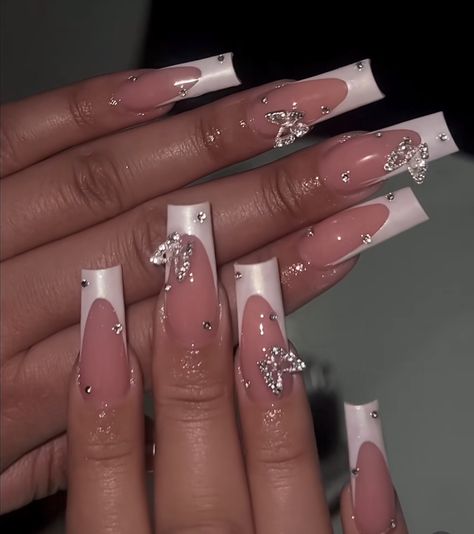 Graduation Nails Acrylic, The Best Nails, Nails Acrylic Coffin, Quinceanera Nails, Nails Art Ideas, Best Nails, Graduation Nails, Girly Acrylic Nails, Simple Acrylic Nails