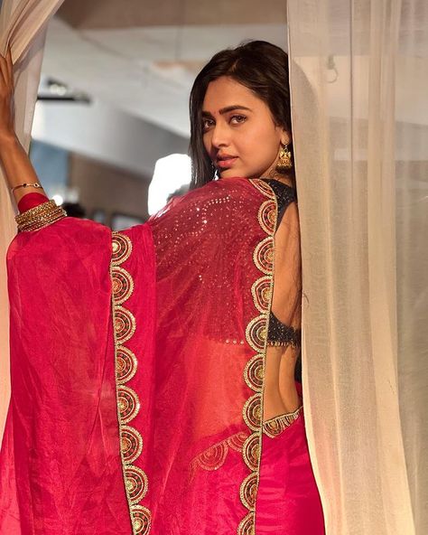 Tejasswi Prakash (@tejasswiprakash) • Instagram photos and videos Tejasswi Prakash, Tejaswi Prakash, Love Couple Photo, 29th Birthday, Saree Look, Music Fashion, Desi Beauty, Bridal Saree, Goa