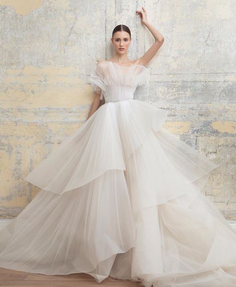 Rivers of Tulle | Georges HOBEIKA Bridal Collection SS20 #georgeshobeika Wedding Gown Inspiration, Ruffle Wedding Dress, Gown Inspiration, Georges Hobeika, Dress Guide, فستان سهرة, Wedding Dress Inspiration, Boho Wedding Dress, Dream Wedding Dresses