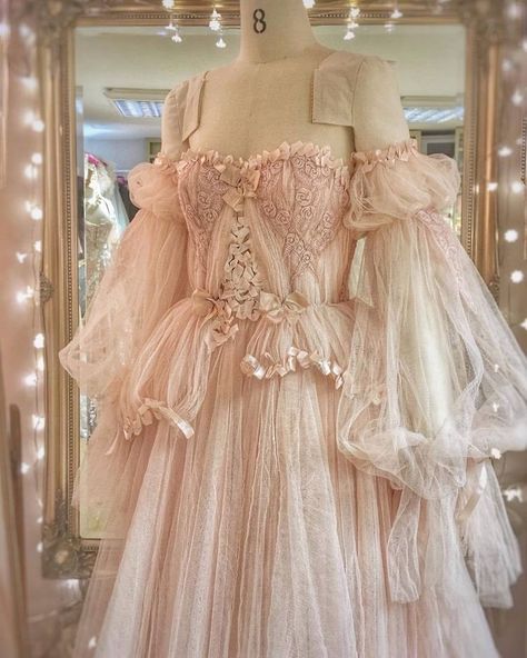 Cottage Core Wedding Dress, Fairytale Bride, Cottage Core Wedding, Joanne Fleming, Gaun Abad Pertengahan, Vintage Ballerina, Ballerina Pink, Detachable Sleeves, Gowns Prom