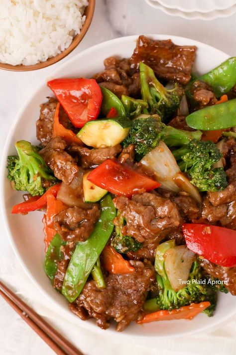 Beef with Mixed Vegetable Stir Fry | Two Plaid Aprons Shrimp With Lobster Sauce, Dinners Simple, Beef Flank Steak, Shrimp Toast, 30 Minute Meals Easy, Bulgogi Beef, Marinated Beef, Brown Sauce, Beef Stir Fry