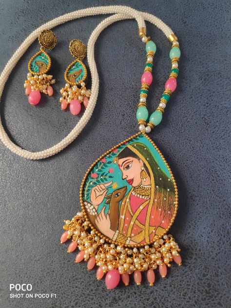 Hand-painted jewellery Ganjifa Art, Hetal's Art, Painting Jewellery, Hand Painted Jewellery, Painted Jewellery, Diy Earrings Materials, Handmade Saree, Diy Jewelry Set, Terracotta Jewellery Designs