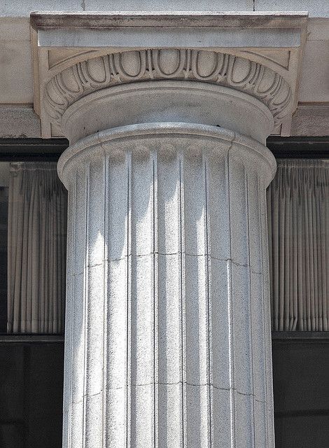 Doric Capital ~Terence Faircloth - Doric capital from the 208 South LaSalle Street Building in Chicago, Illinois. Bregenz Austria, Therme Vals, Capital T, Corinthian Capital, Classic Column, Architecture Antique, Street Building, Architectural Orders, Cornice Design