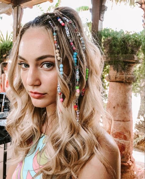 Festival Hair Beads, Pride Festival Hair, Half Up Half Down Rave Hair, Pride Hair Ideas, Shambhala Music Festival, Cute Festival Hair, Music Festival Hairstyles, Festival Hair Ideas, Rave Hairstyles