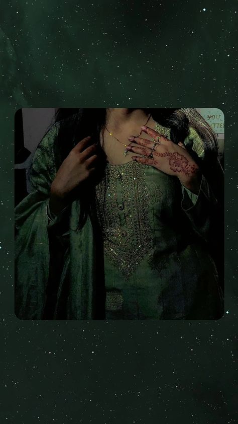 #greenglimore💚 Desi Profile Pictures Aesthetic, Aesthetic Dps, Eid Looks, Mehndi Outfit, Desi Dress, Full Hand Mehndi, Snap Streak Ideas Easy, Instagram Dp