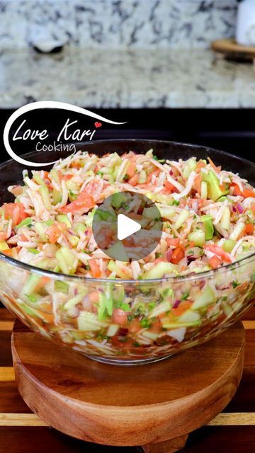 Karina Valladares on Instagram: "How to Make Imitation Crab Meat Ceviche de Jaiba Fast Easy Recipe. How to make fresh, healthy, and delicious jaiba ceviche at home! This ceviche is made with imitation crab, limes, red onion, cucumber, chile serrano, cilantro, avocado and some salsas. Ceviche is a popular beach snack that can be found along the Mexican coast. It is served cold with a tostada and is perfect for hot days. I hope you enjoy this recipe. Please comment down below what recipe you will like to see next. Also, check out our YouTube Channel for more delicious recipes. Link in Bio. CEVICHE DE JAIBA INGREDIENTS: ► 1 lb of imitation crab ► 1 cucumber ► 2 Roma Tomato ► 1/2 red onion ► 2 chiles serrano ► Bunch of cilantro ► 5 limes ► 1 cup of clamato ► Some White Pepper ► Jugo Maggi ► S Jaiba Recipe Mexican, Jaiba Recipe, Crab Ceviche Recipe, Artificial Crab, How To Make Ceviche, Ceviche Recipe Mexican, Seafood Ceviche, Beach Snacks, Ceviche Recipe