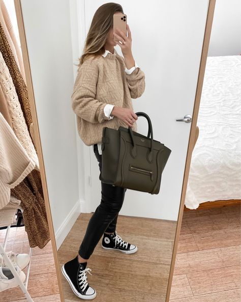 CELINE Goatskin Mini Luggage Sand curated on LTK Celine Pants, Full Body Workouts, Look Legging, Fall Jeans, Outfits With Converse, Elegante Casual, Fashion Weeks, Mode Inspiration, Winter Fashion Outfits