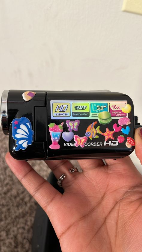 Camcorder Decorated, 2000s Camcorder Aesthetic, Camcorder Aesthetic, Kodak Disposable Camera, 2000s Camcorder, Old Camcorder, Samsung Photos, Camera Ideas, Hd Camcorder