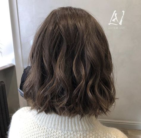 Medium Hair Styles Asian, Japanese Highlights, Korean Perm Short Wavy Hair, Korean Digital Perm Short Hair, Wavy Collar Bone Length Hair, Short Wavy Perm, Japanese Perm Short Hair, Digital Perm Short Hair Shoulder Length, Thick Wavy Short Hair