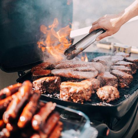 How Do I Keep Meat From Sticking To My Grill? | Rachael Ray Show Pickled Cherry Tomatoes, Flat Top Grill Recipes, Outdoor Griddle Recipes, Pickled Cherries, Outdoor Griddle, Bbq Beans, Baking Gloves, Bbq Side Dishes, Bbq Menu