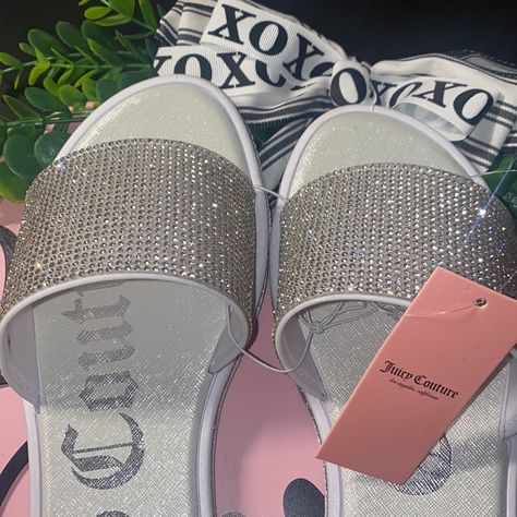 Juicy Couture Rhinestoned Silver Sandals Juicy Couture Sandals, Sparkly Chanclas, Shiny Sandals, Quinceanera Accessories, Nike Shoes Blue, Sparkly Sandals, Pretty Sandals, Juicy Couture Shoes, Trendy Shoes Sneakers