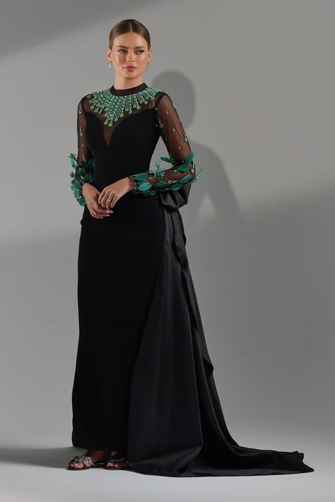 Highly Favored, Formal Evening Gown, Black Leaves, Gothic Dress, Evening Gowns Formal, Crop Top Blouse, Cutout Dress, A Mermaid, Dress Suits