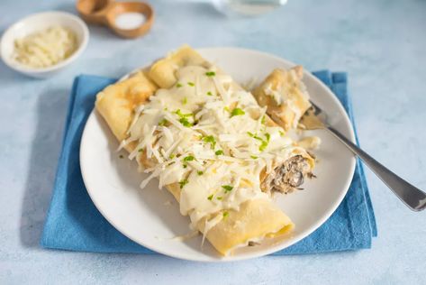 Savory Turkey and Mushroom Crepes Recipe Turkey Crepes Thanksgiving Leftovers, January Food Ideas, Turkey Crepes, Crepes Brunch, Crepes Ideas, Recipe Crepes, Crepes Savory, Mushroom Crepes, Thanksgiving Leftovers Recipes