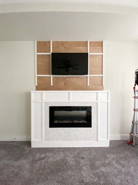 Fake Fireplaces, Diy Electric Fireplace, Basement Paint, Diy Fireplace Mantle, Electric Fireplace Mantle, Fireplace Diy, Basement Fireplace, Mantle Ideas, Fake Fireplace