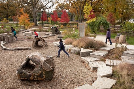 Dan Ryan Woods Preserve Treehouse and Nature Play Garden Nature Playground Design, Child Friendly Garden, Nature Playground, Wood Playground, Cool Playgrounds, Play Park, Urban Playground, Outdoor Gathering Space, Community Gardens