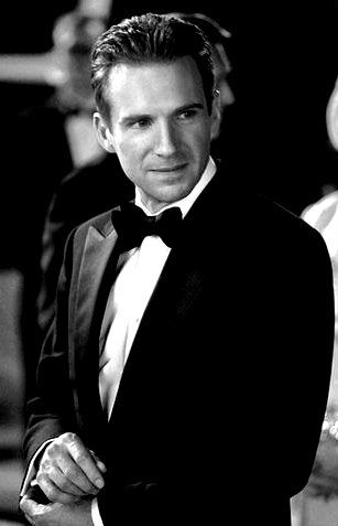 He might be an uppity tosser, but I **adore** him! Ralph Fiennes 90s, The English Patient, Ralph Fiennes, Liam Neeson, British Actors, Most Beautiful Man, James Bond, Facts About, Favorite Celebrities