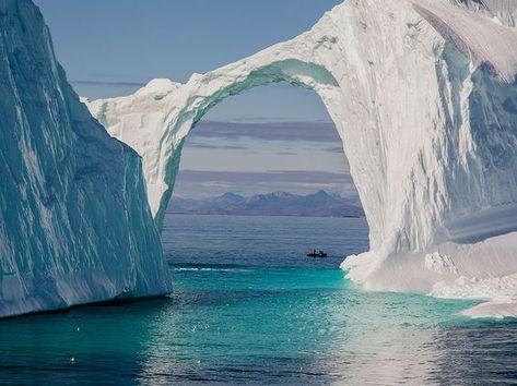 National Geographic Photo Contest, Environment Photography, Arctic Landscape, Natural Landscapes, National Geographic Photos, Design Reference, Places Around The World, Landscape Photos, Beautiful Photography